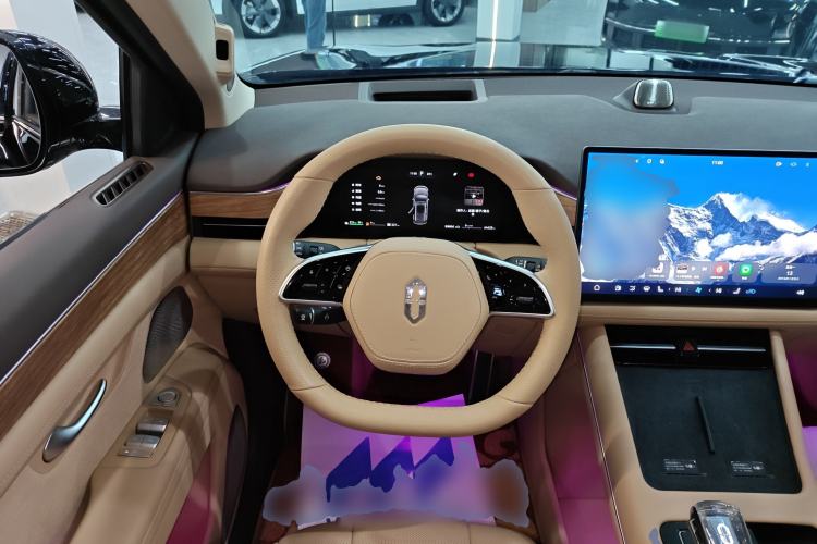 Used Hima AITO M7 2024 1.5T Intelligent Drive 4x4 Max Edition 6 Seats Steering Wheel