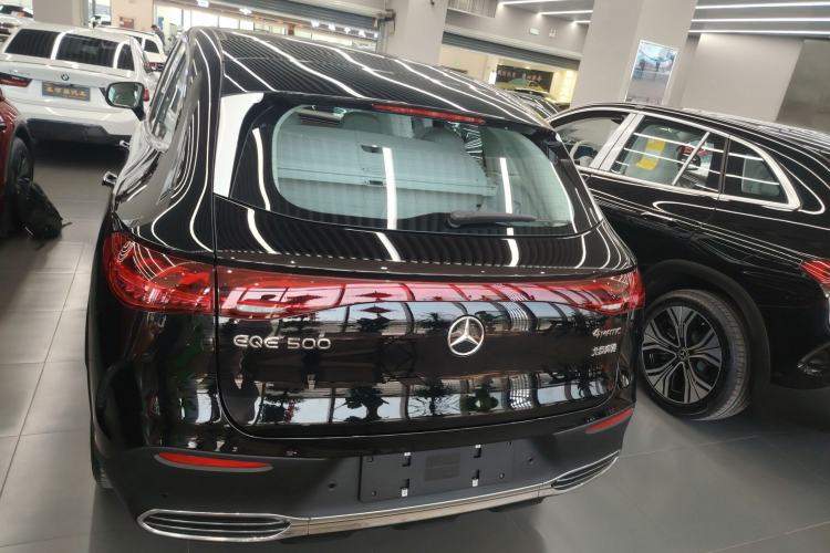 Used Mercedes-Benz EQE SUV 2024 500 4MATIC Luxury Edition Rear