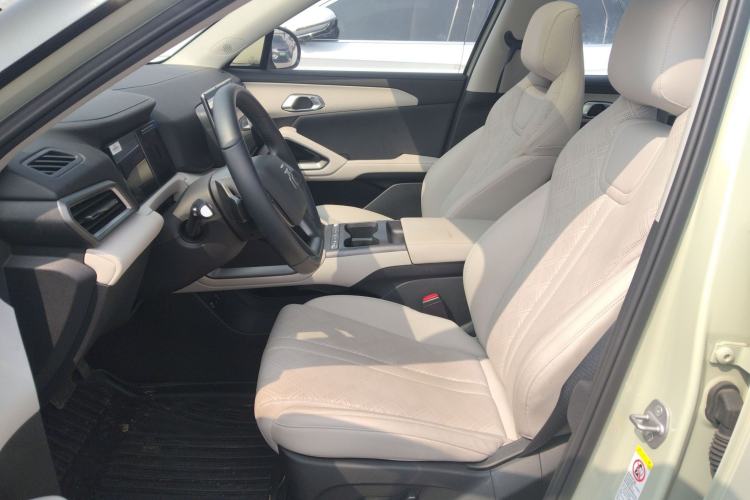 Used BYD Yuan UP 2024 401KM Beyond Edition
