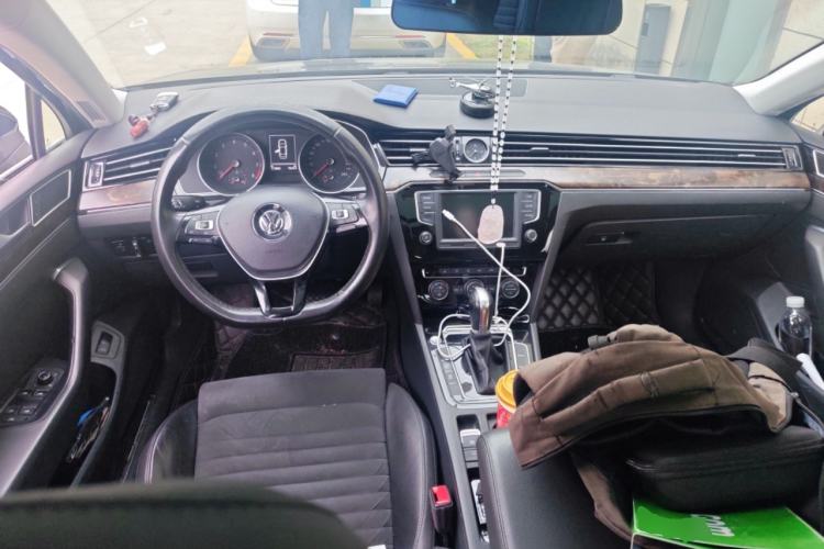 Used Volkswagen Magotan 2017 330TSI DSG Luxury Model