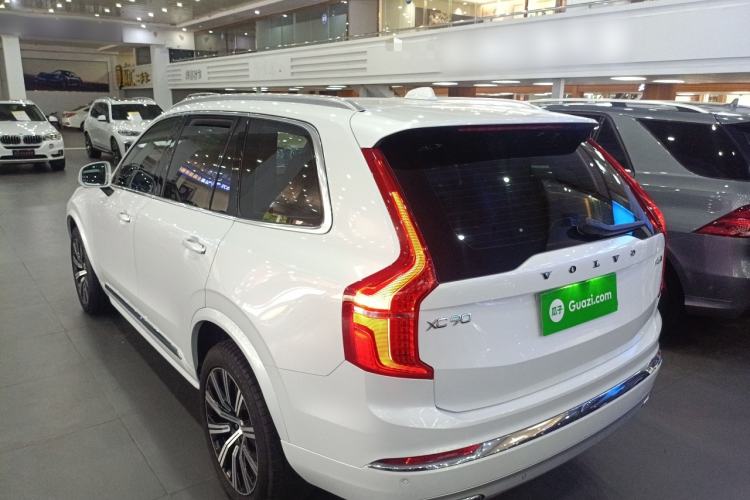 Used Volvo XC90 2021 B6 Zhiyi Luxury Edition 7-Seater Exterior 2