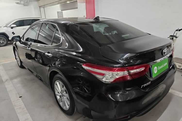 Used Toyota Camry 2021 2.0G Luxury Edition