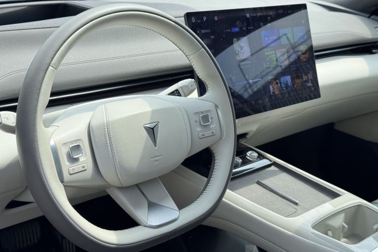 Used Deepal L07 2024 230Max Qiankun Intelligent Driving ADS SE Range-Extended Version