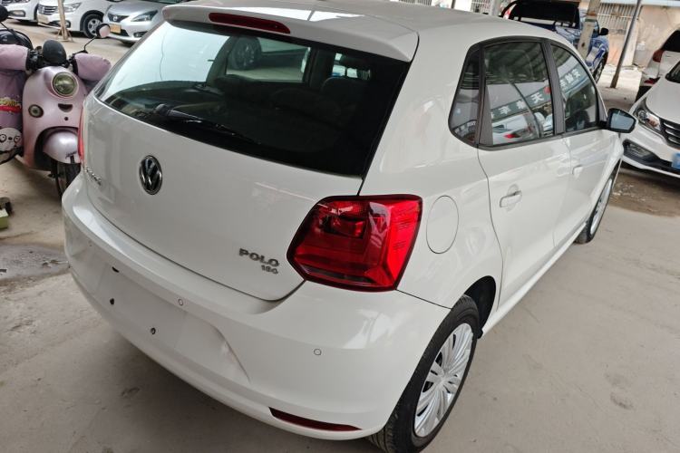 Used Volkswagen Polo 2016 1.6L Automatic Comfort Model