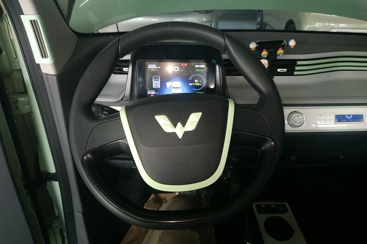 Used Wuling Hongguang MINIEV 2021 Macaron Premium Model – Lithium Iron Phosphate Steering Wheel