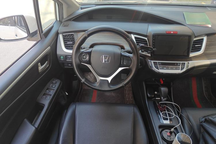 Used Honda Jade 2017 1.8L automatic Comfort version 5 seats