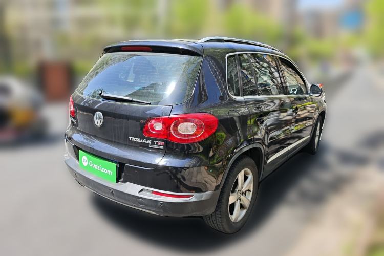 Used Volkswagen Tiguan 2012 1.8TSI Automatic All-Wheel Drive Elite Edition Rear Right 45 Deg