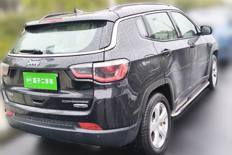 Used Jeep Compass 2017 200T Automatic Family Edition
