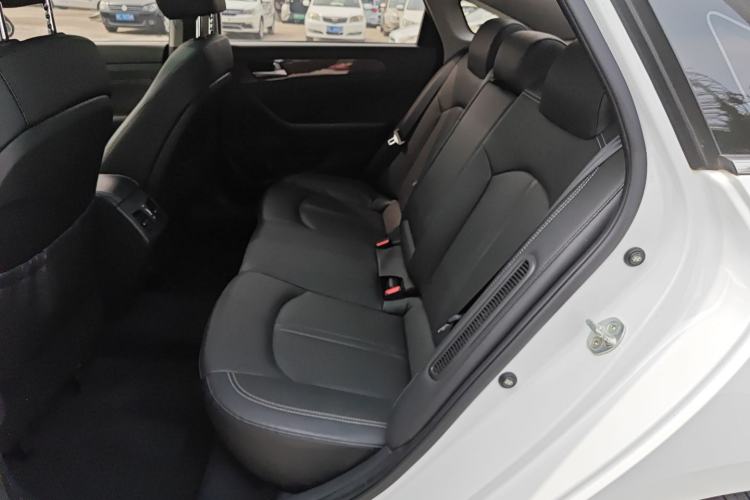 Used Hyundai Sonata Plug-in Hybrid 2018 2.0 PHS Smart Connect Version China VI Standard