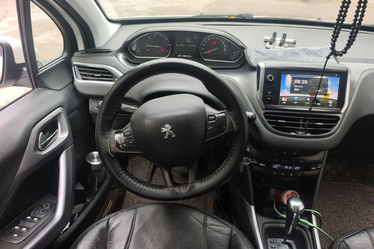 Used Peugeot 2008 2014 1.6L Automatic Fashion Edition
