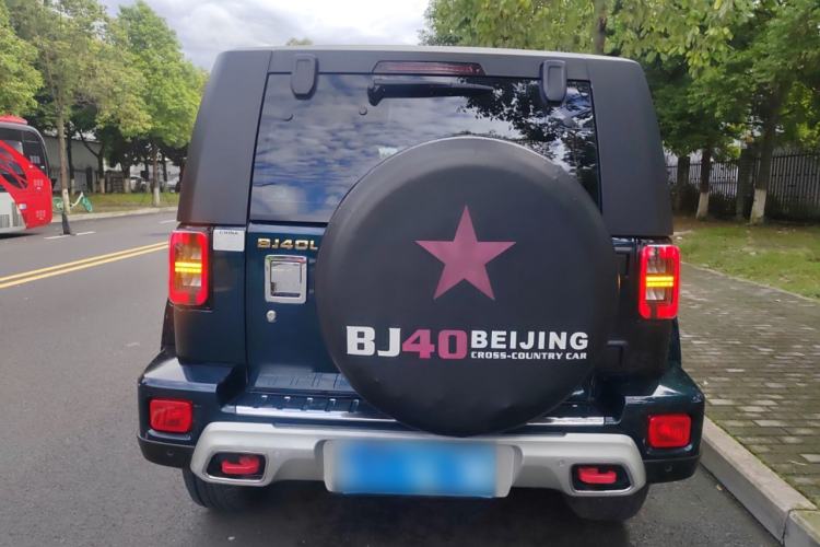 Used BAIC Off-Road BJ40 2019 Updated Version 2.0T Automatic All-Wheel Drive Urban Hunter Edition Premium China V Emission Standard