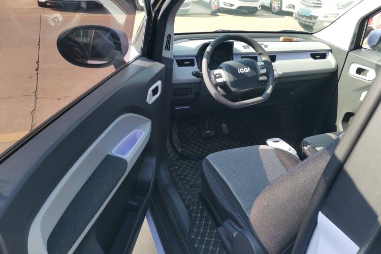 Used Chery New Energy QQ Ice Cream 2022 170km Sundae Phosphate Lithium-Ion