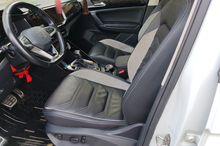 Used Volkswagen Tayron GTE Plug-in Hybrid 2022 1.4T Luxury Edition Left Front Seat