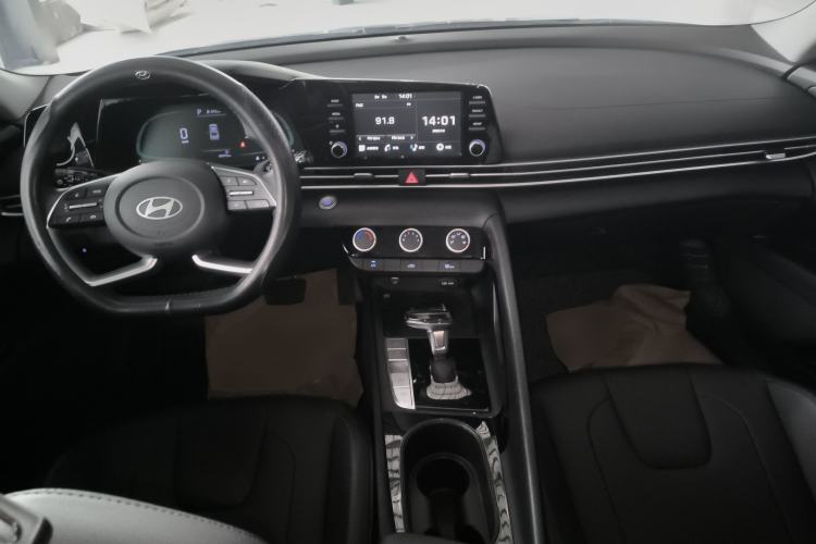 Used Hyundai Elantra 2023 1.5L CVT GLX Elite Edition
