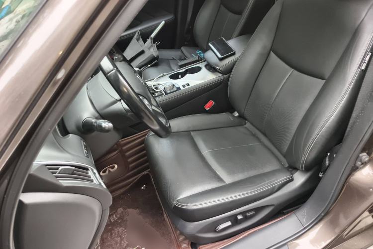 Used Infiniti Q50L 2016 2.0T Enjoyment Edition Left Front Seat