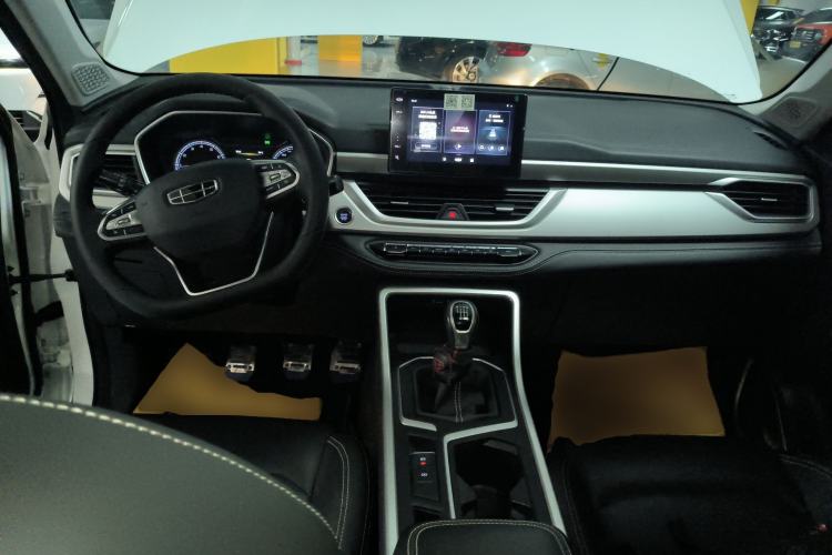 Used Geely Auto Vision X6 2020 1.4T Manual Luxury Model
