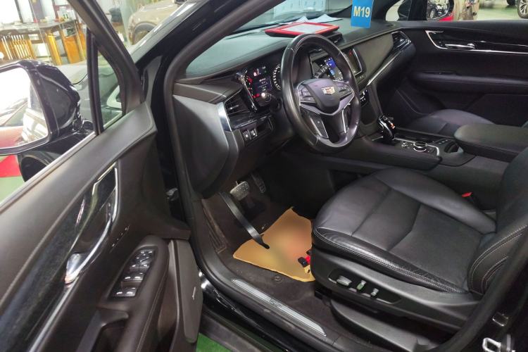 Used Cadillac XT5 2020 28T Luxury Version
