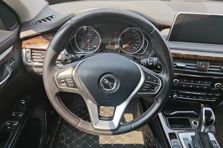 Used Hanteng X7 2016 2.0T DCT Luxury Edition Steering Wheel