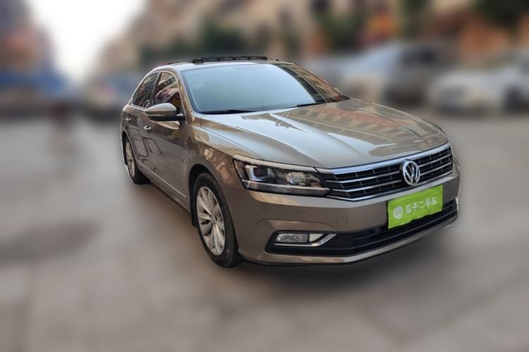 Used Volkswagen Passat 2017 330TSI DSG Luxury Edition
