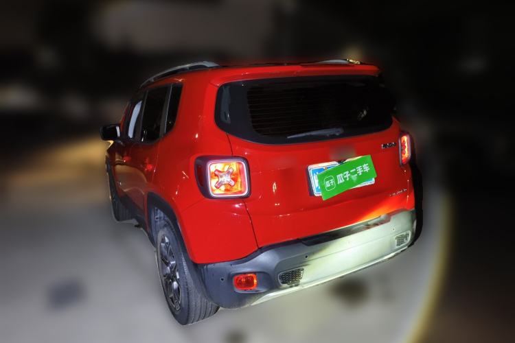 Used Jeep Renegade 2018 Connected Large Screen Version 180T Automatic Smart Version Rear Left 45 Deg