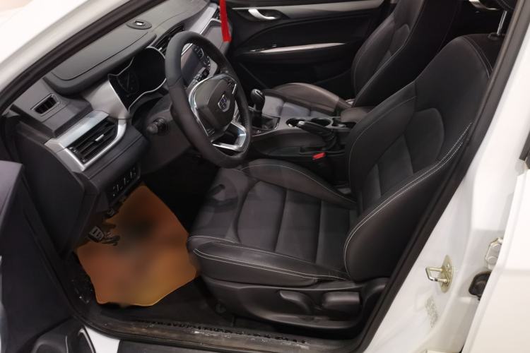 Used Geely Auto Vision S1 2019 Upgraded Model 1.5L Manual Elite Version
