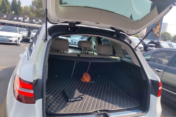 Used Mercedes-Benz GLC 2017 GLC 300 4MATIC Sport Edition