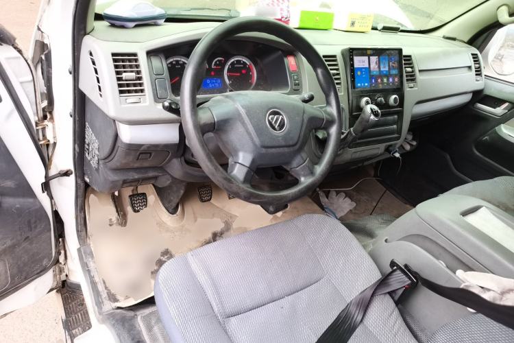 Used Foton Scenic G7 2017 2.0L Long-Wheelbase Commercial Van High Roof 2 Seats 4Q20M
