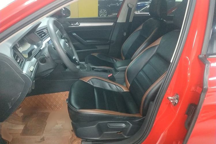 Used Volkswagen Lamando 2019 230TSI DSG Fashion Edition China V Standard
