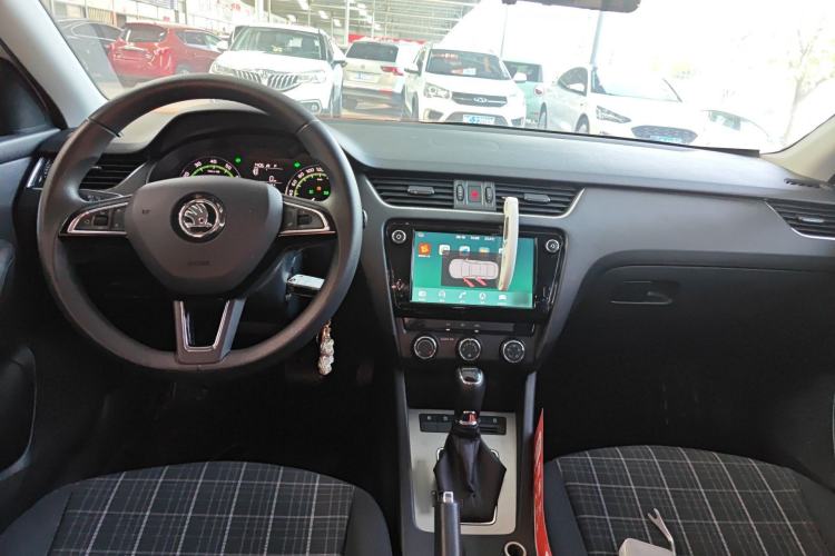 Used Skoda Octavia 2019 1.5L Automatic Comfort Edition