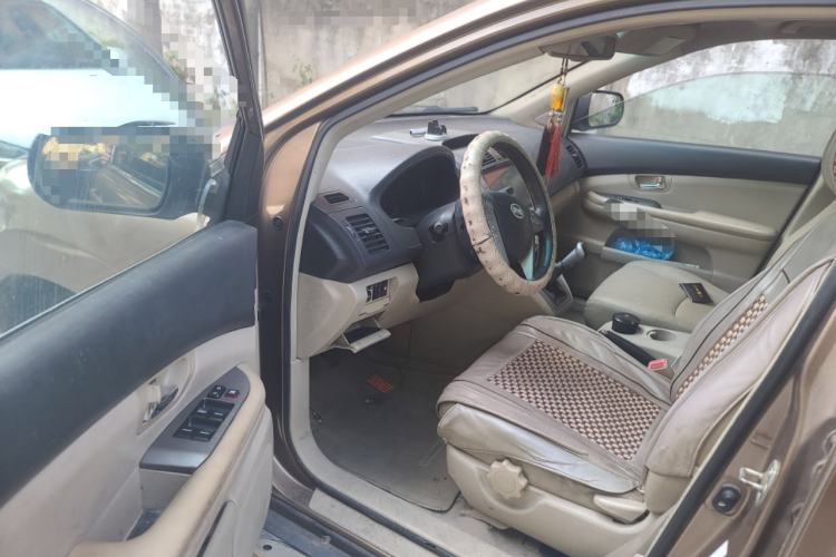 Used BYD S6 2013 Jingyue Edition 2.0L Manual Luxury Model 5 Seats
