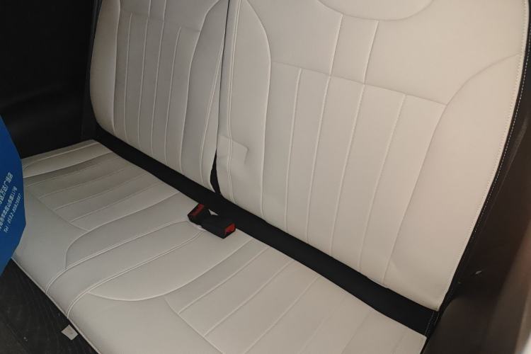 Used CHANGAN NEVO Lumin 2025 301km Honey Dew Edition
