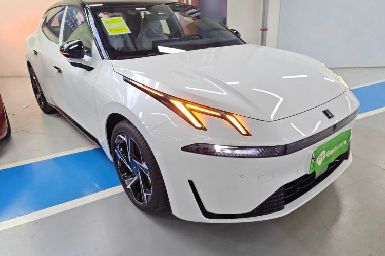 Used Lynk & Co 07 2024 EM-P 126 Long-Range Halo