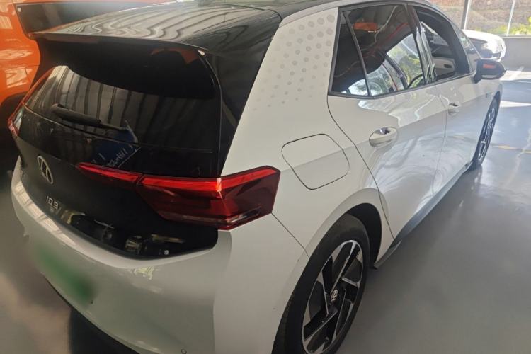 Used Volkswagen ID.3 2023 Upgraded Model Pure Intelligent Enjoyment Version Rear Right 45 Deg