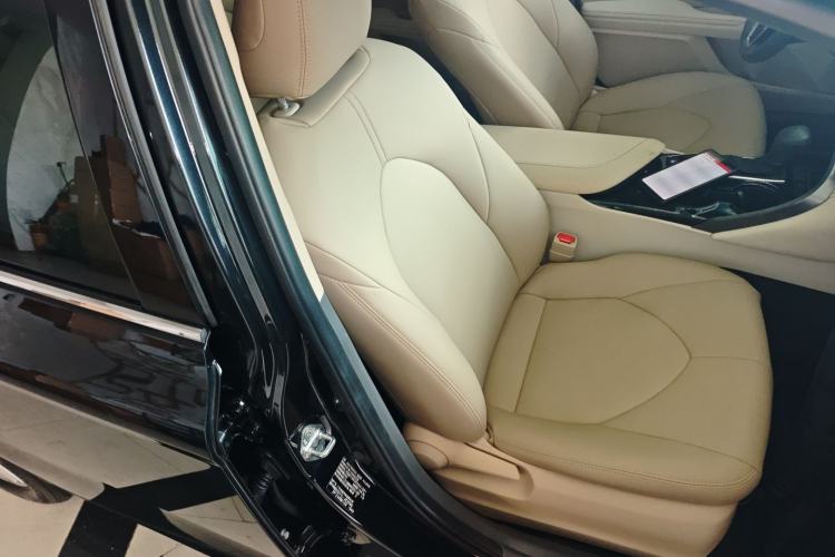 Used Toyota Camry 2019 2.0E Elite Edition China VI Standard Right Front Seat