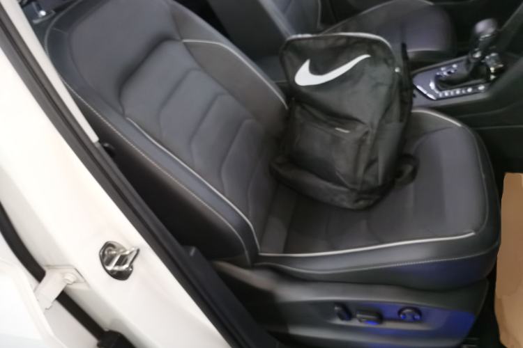 Used Volkswagen Tiguan L New Energy 2021 430 PHEV Plug-in Hybrid Flagship Edition Right Front Seat