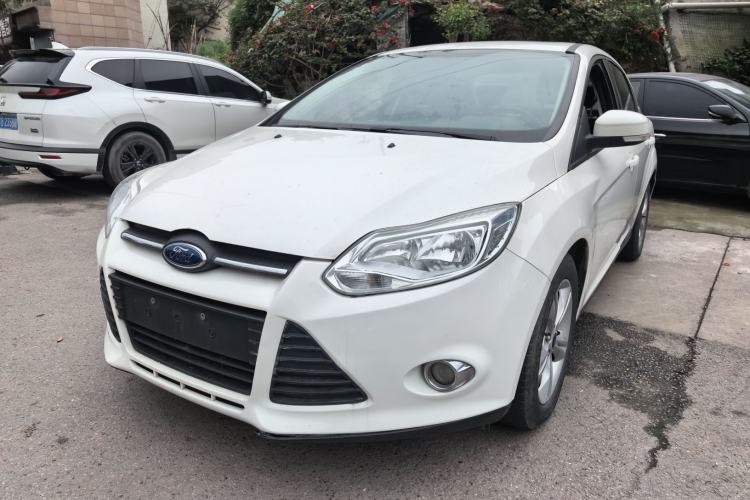 Used Ford Focus 2012 Sedan 1.6L Automatic Fashion Edition