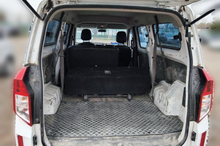 Used Wuling Zhengcheng 2022 2.0L Manual Entrepreneurial Version Trunk