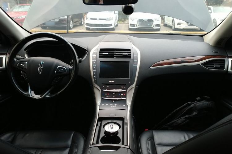 Used Lincoln MKZ 2014 2.0T Luxury Edition
