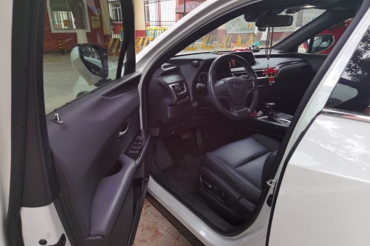 Used Lexus UX 2020 260h Explore & Adventure Edition