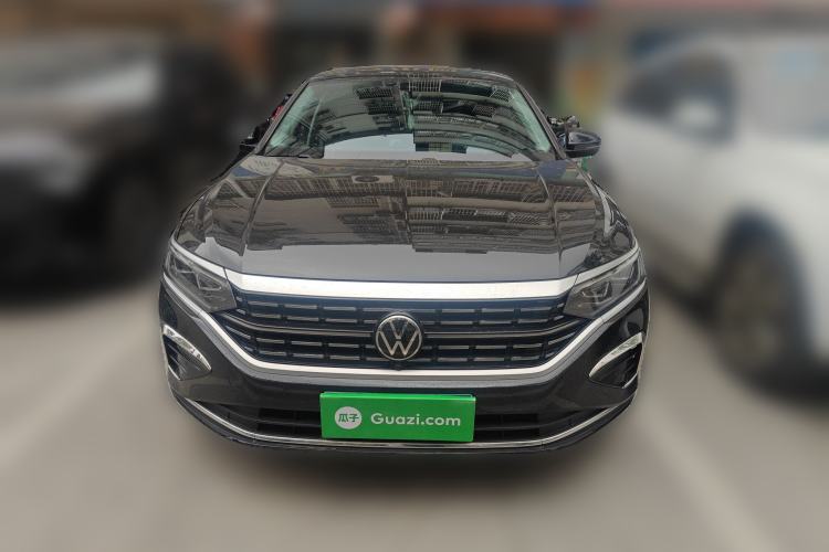 Used Volkswagen Passat 2023 Facelift 330TSI Luxury Edition