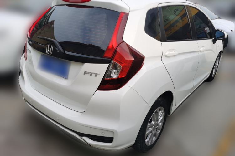 Used Honda Fit 2018 1.5L CVT Comfort Sunroof Version Rear Right 45 Deg