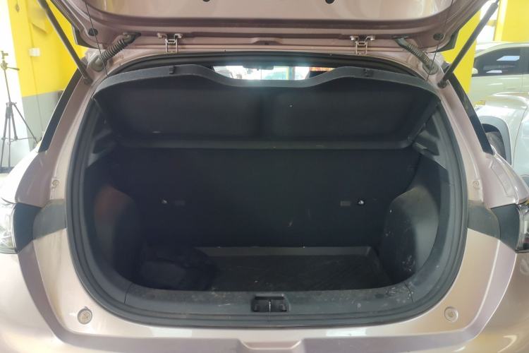 Used BYD Dolphin 2023 420 km Free Version
