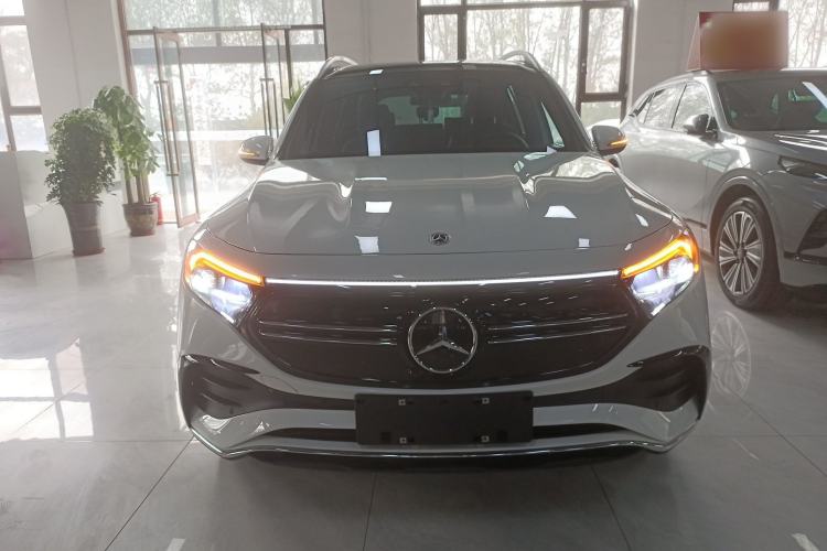 Used Mercedes-Benz EQB 2022 EQB 350 4MATIC Front