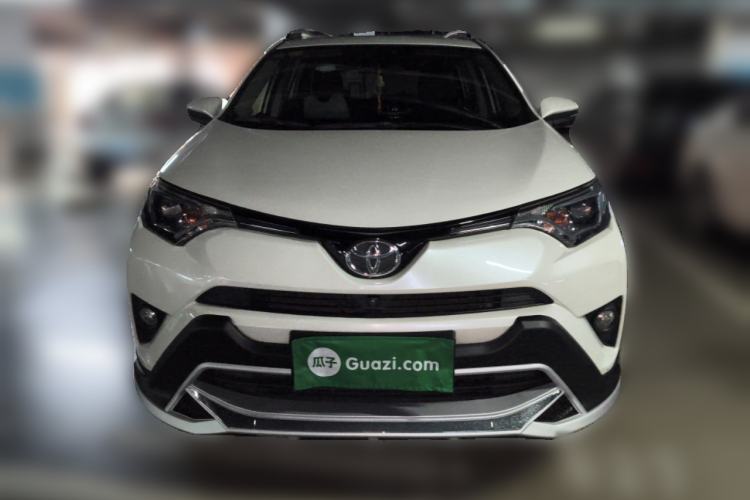 Used Toyota RAV4 2016 2.0L CVT Two-Wheel Drive Fashion Edition China V Standard