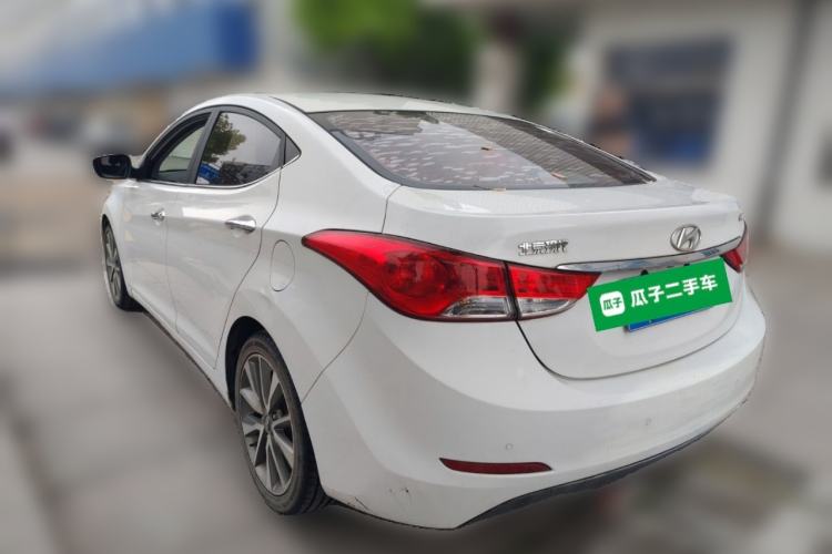 Used Hyundai Elantra (5th Generation / Langdong) 2015 1.6L Automatic Leading Model Rear Left 45 Deg