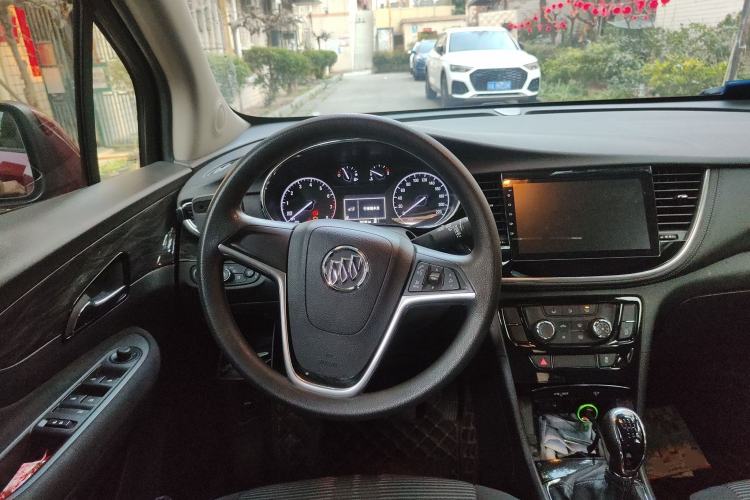 Used Buick Encore 2016 18T Manual Two-Wheel Drive Urban Advanced Model