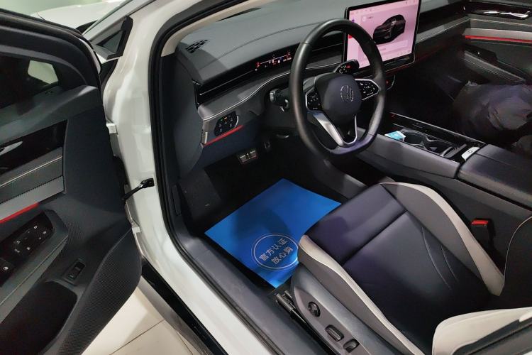 Used Volkswagen ID.7 VIZZION 2024 First Edition Driver Seat