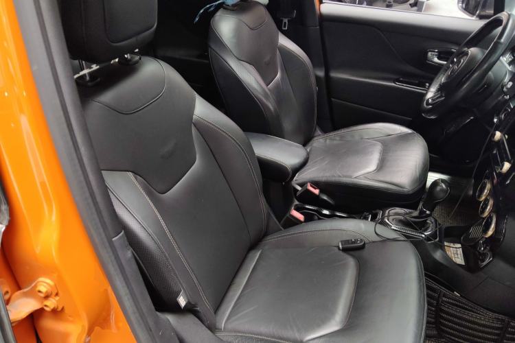 Used Jeep Renegade 2016 1.4T Automatic Smart Edition
