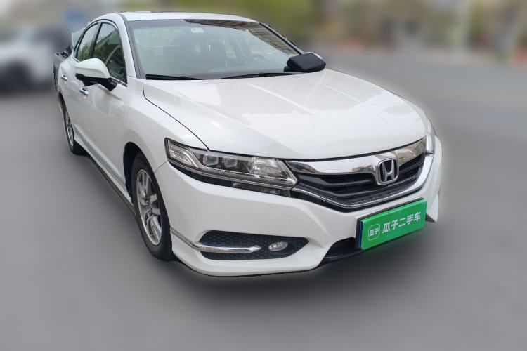 Used Honda Spirior 2017 2.0L Comfort Edition Front Right 45 Deg
