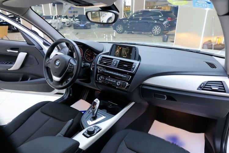 Used BMW 1 Series 2016 118i Leading Model